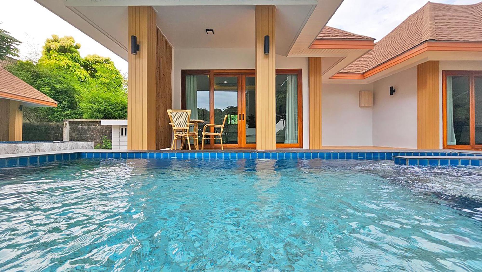 U Rip Resort Phi Phi Hotel Стая снимка